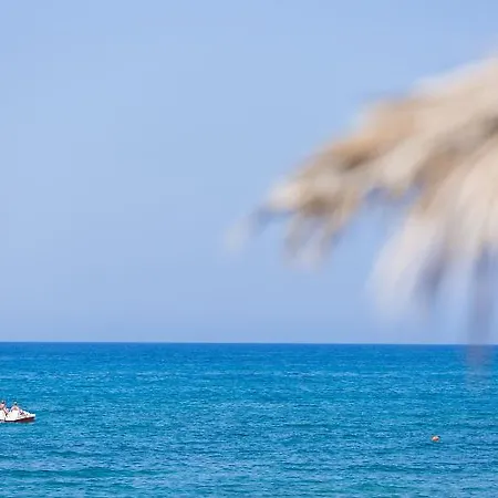 Hotel Corali Beach Scaletta 2*